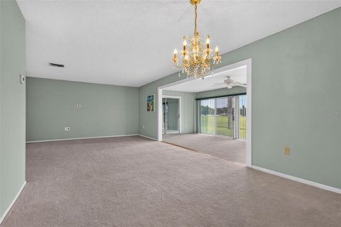 Casa en venta en Port Richey, Florida, 2 dormitorios, 155.15 m2 № 2377460 - foto 13