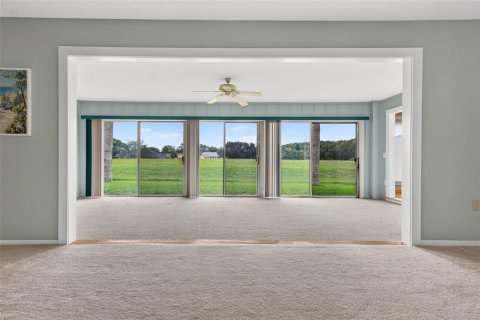 Casa en venta en Port Richey, Florida, 2 dormitorios, 155.15 m2 № 2377460 - foto 8
