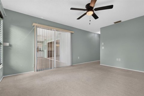 Casa en venta en Port Richey, Florida, 2 dormitorios, 155.15 m2 № 2377460 - foto 29