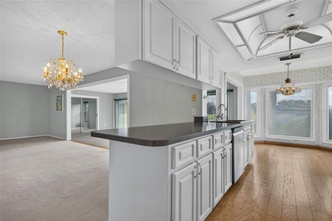 Casa en venta en Port Richey, Florida, 2 dormitorios, 155.15 m2 № 2377460 - foto 17