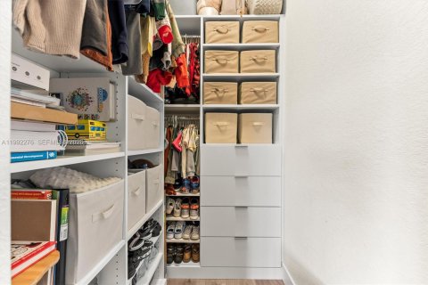 Купить таунхаус в Хайалиа, Флорида 3 спальни, 153.29м2, № 2059311 - фото 30