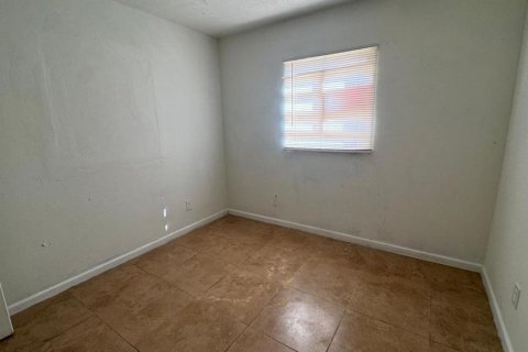 Casa en alquiler en Orlando, Florida, 3 dormitorios, 92.9 m2 № 1914755 - foto 11