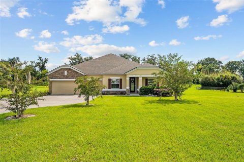 House in Newberry, Florida 4 bedrooms, 290.78 sq.m. № 2358796