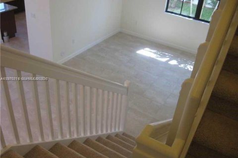 Adosado en alquiler en Miami, Florida, 3 dormitorios, 195.47 m2 № 2030911 - foto 11