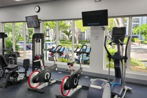 Copropriété à vendre à Sunny Isles Beach, Floride: 2 chambres, 91.79 m2 № 2028970 - photo 7