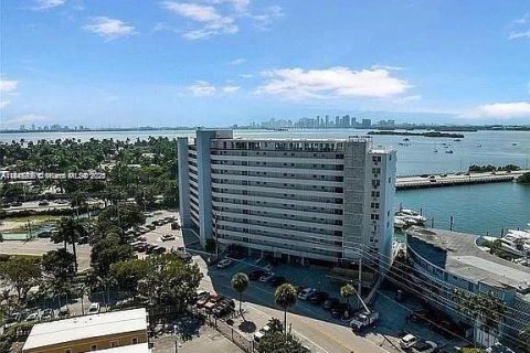 Купить кондоминиум в Норт-Бей-Виллидж, Флорида 1 спальня, 60.67м2, № 1962613 - фото 4