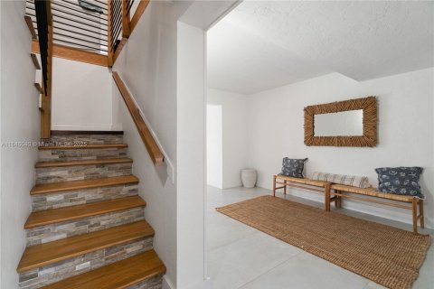 Townhouse in Key Largo, Florida 3 bedrooms, 118.08 sq.m. № 1845974 - photo 8