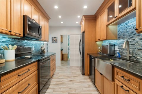Townhouse in Key Largo, Florida 3 bedrooms, 118.08 sq.m. № 1845974 - photo 16