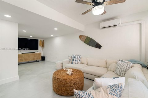 Townhouse in Key Largo, Florida 3 bedrooms, 118.08 sq.m. № 1845974 - photo 5