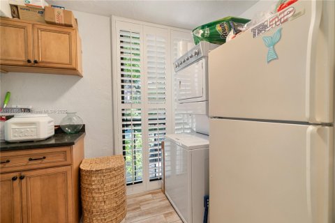 Townhouse in Key Largo, Florida 3 bedrooms, 118.08 sq.m. № 1845974 - photo 17