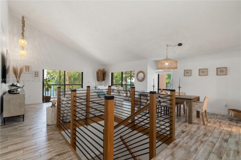 Townhouse in Key Largo, Florida 3 bedrooms, 118.08 sq.m. № 1845974 - photo 9