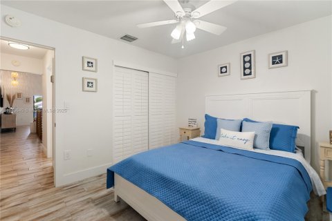 Townhouse in Key Largo, Florida 3 bedrooms, 118.08 sq.m. № 1845974 - photo 27