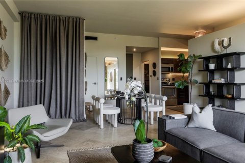 Copropriété à vendre à Miami, Floride: 1 chambre, 92.81 m2 № 1964285 - photo 14