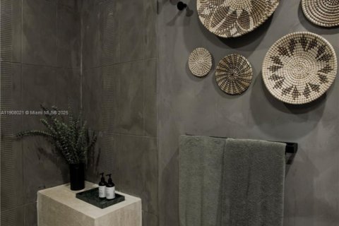 Copropriété à vendre à Miami, Floride: 1 chambre, 92.81 m2 № 1964285 - photo 23