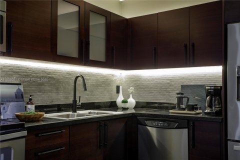 Copropriété à vendre à Miami, Floride: 1 chambre, 92.81 m2 № 1964285 - photo 18