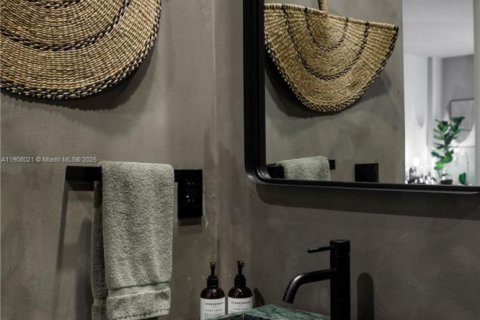 Copropriété à vendre à Miami, Floride: 1 chambre, 92.81 m2 № 1964285 - photo 21