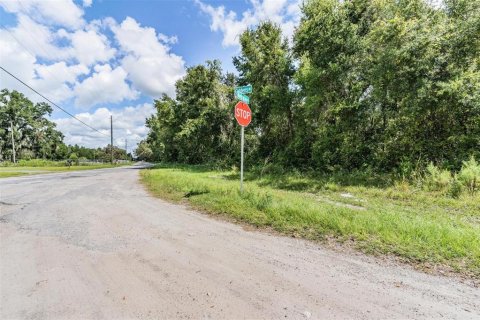 Terreno en venta en Spring Hill, Florida № 1900424 - foto 10