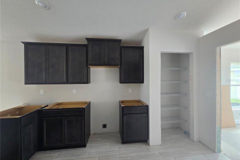 Casa en venta en Beverly Hills, Florida, 4 dormitorios, 187.66 m2 № 1817830 - foto 10