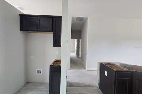 Casa en venta en Beverly Hills, Florida, 4 dormitorios, 187.66 m2 № 1817830 - foto 9