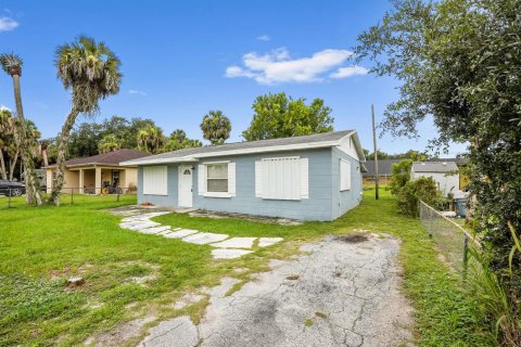 House in St. Lucie, Florida 2 bedrooms, 82.5 sq.m. № 2265105