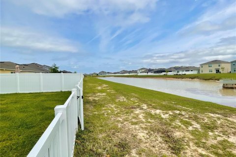 Casa en venta en Auburndale, Florida, 3 dormitorios, 157.66 m2 № 1880751 - foto 6