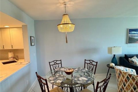 Copropriété à vendre à Longboat Key, Floride: 2 chambres, 86.68 m2 № 2150798 - photo 5