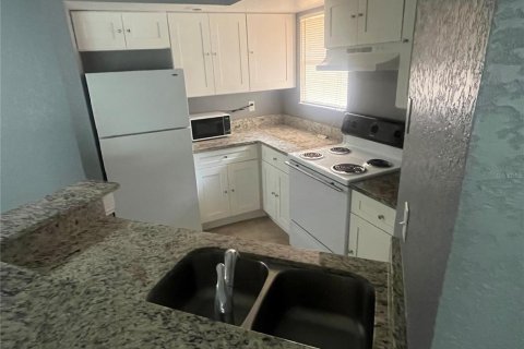 Copropriété à louer à Orlando, Floride: 2 chambres, 102.29 m2 № 2431952 - photo 7