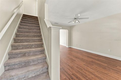 Touwnhouse à louer à Valrico, Floride: 2 chambres, 122.17 m2 № 2407129 - photo 6