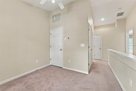 Touwnhouse à louer à Valrico, Floride: 2 chambres, 122.17 m2 № 2407129 - photo 17
