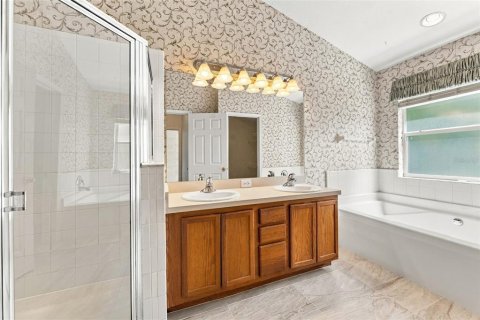 Touwnhouse à louer à Valrico, Floride: 2 chambres, 122.17 m2 № 2407129 - photo 21