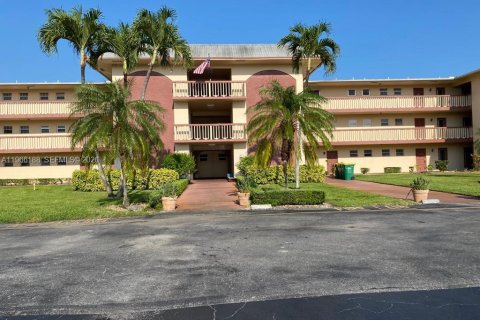 Condo à Hollywood, Floride, 1 chambre  № 2028070