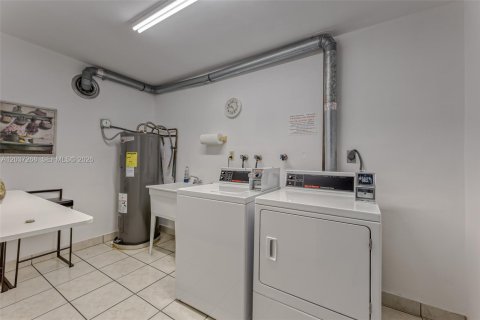 Copropriété à louer à Lauderdale-by-the-Sea, Floride: 1 chambre, 79.9 m2 № 2193620 - photo 17