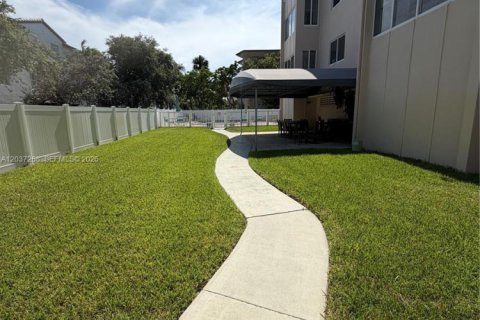 Copropriété à louer à Lauderdale-by-the-Sea, Floride: 1 chambre, 79.9 m2 № 2193620 - photo 18