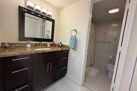 Copropriété à louer à Lauderdale-by-the-Sea, Floride: 1 chambre, 79.9 m2 № 2193620 - photo 15
