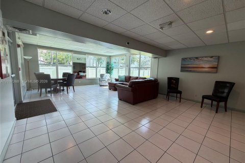 Copropriété à louer à Lauderdale-by-the-Sea, Floride: 1 chambre, 79.9 m2 № 2193620 - photo 22
