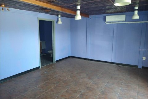 Immobilier commercial à vendre à Hudson, Floride: 109.44 m2 № 1919250 - photo 19