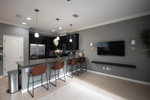 Townhouse in Oviedo, Florida 3 bedrooms, 145.76 sq.m. № 2150456 - photo 8