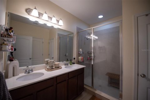 Townhouse in Oviedo, Florida 3 bedrooms, 145.76 sq.m. № 2150456 - photo 30