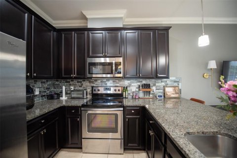 Townhouse in Oviedo, Florida 3 bedrooms, 145.76 sq.m. № 2150456 - photo 21