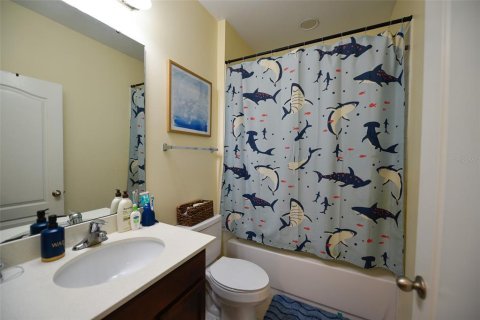 Townhouse in Oviedo, Florida 3 bedrooms, 145.76 sq.m. № 2150456 - photo 27