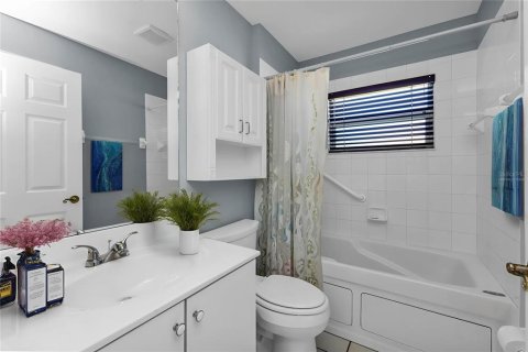 Villa ou maison à vendre à Punta Gorda, Floride: 2 chambres, 151.06 m2 № 2202670 - photo 12