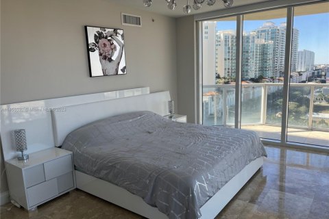 Condo in Sunny Isles Beach, Florida, 2 bedrooms  № 1959323 - photo 7