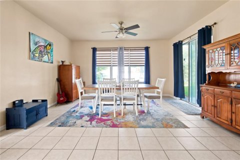 Villa ou maison à vendre à Ocala, Floride: 4 chambres, 233.18 m2 № 2195952 - photo 16