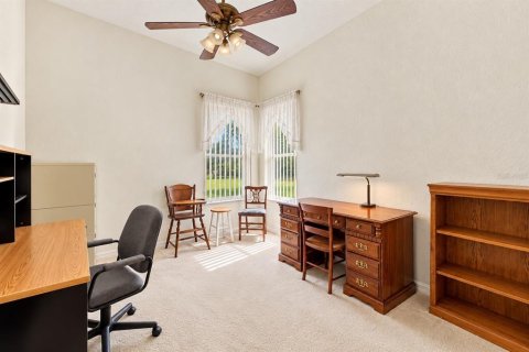 House in Weeki Wachee, Florida 3 bedrooms, 186.45 sq.m. № 2391028 - photo 21