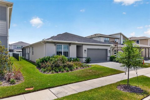 Villa ou maison à vendre à Orlando, Floride: 4 chambres, 171.87 m2 № 2236492 - photo 2