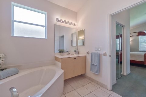 Casa en venta en Sarasota, Florida, 3 dormitorios, 157.56 m2 № 1919549 - foto 30