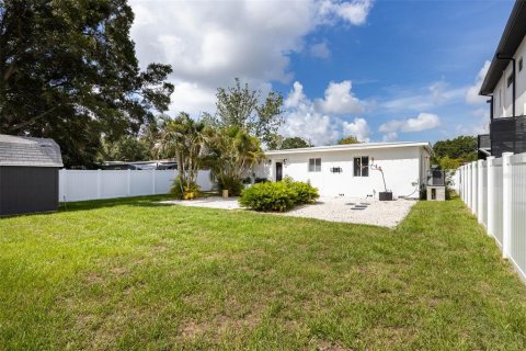 Casa en venta en Saint Petersburg, Florida, 3 dormitorios, 97.92 m2 № 2221151 - foto 21