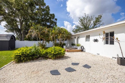 Casa en venta en Saint Petersburg, Florida, 3 dormitorios, 97.92 m2 № 2221151 - foto 19