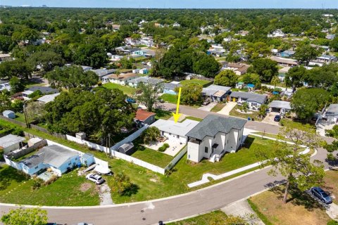 Casa en venta en Saint Petersburg, Florida, 3 dormitorios, 97.92 m2 № 2221151 - foto 26