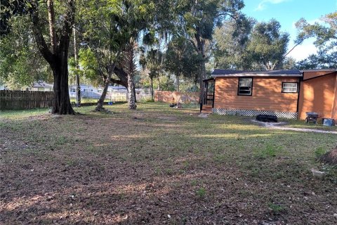 House in Sanford, Florida 3 bedrooms, 132.48 sq.m. № 2106211 - photo 12
